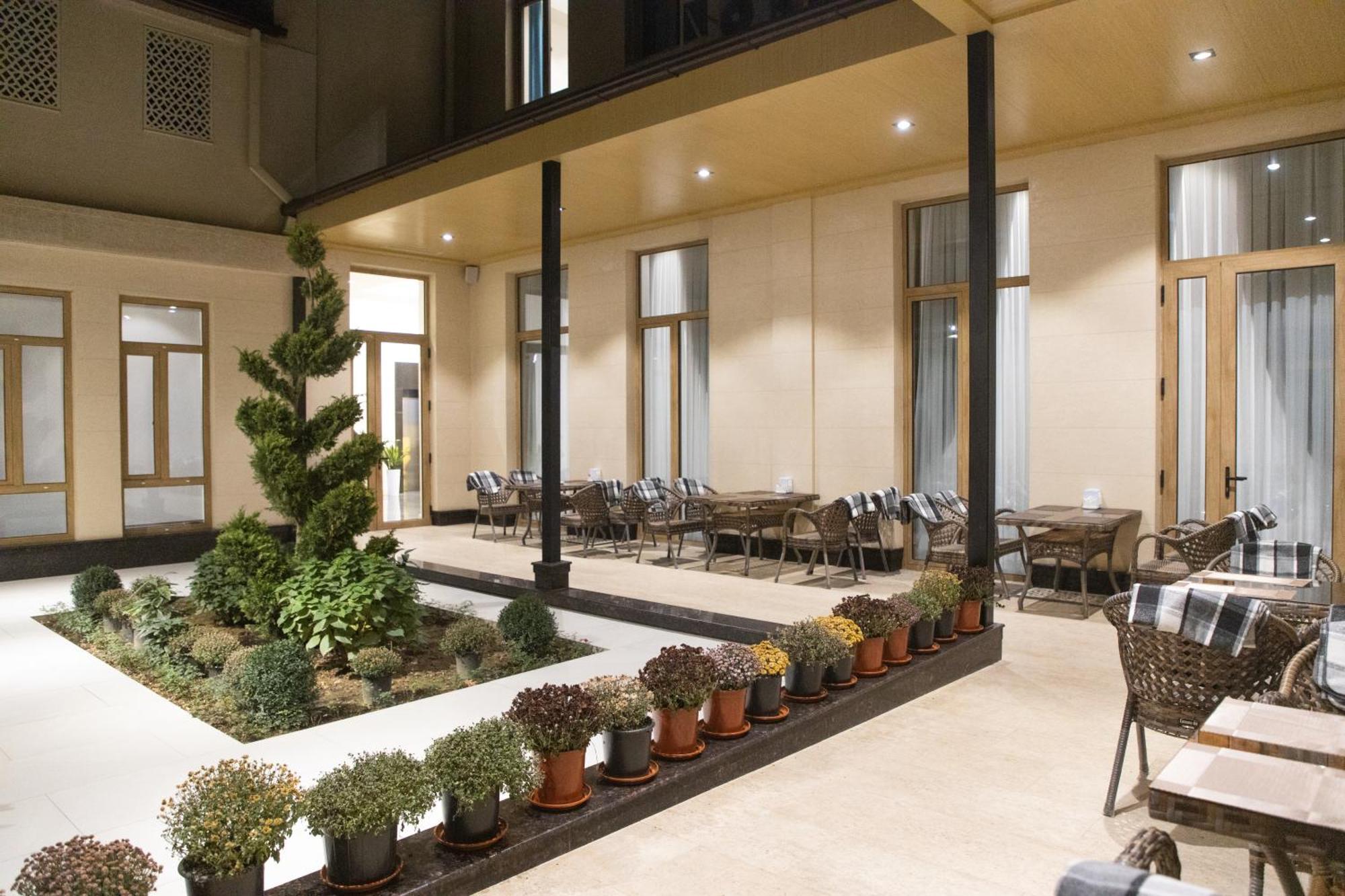 Hotel Marwa Tashkent Pool&Spa Exterior foto